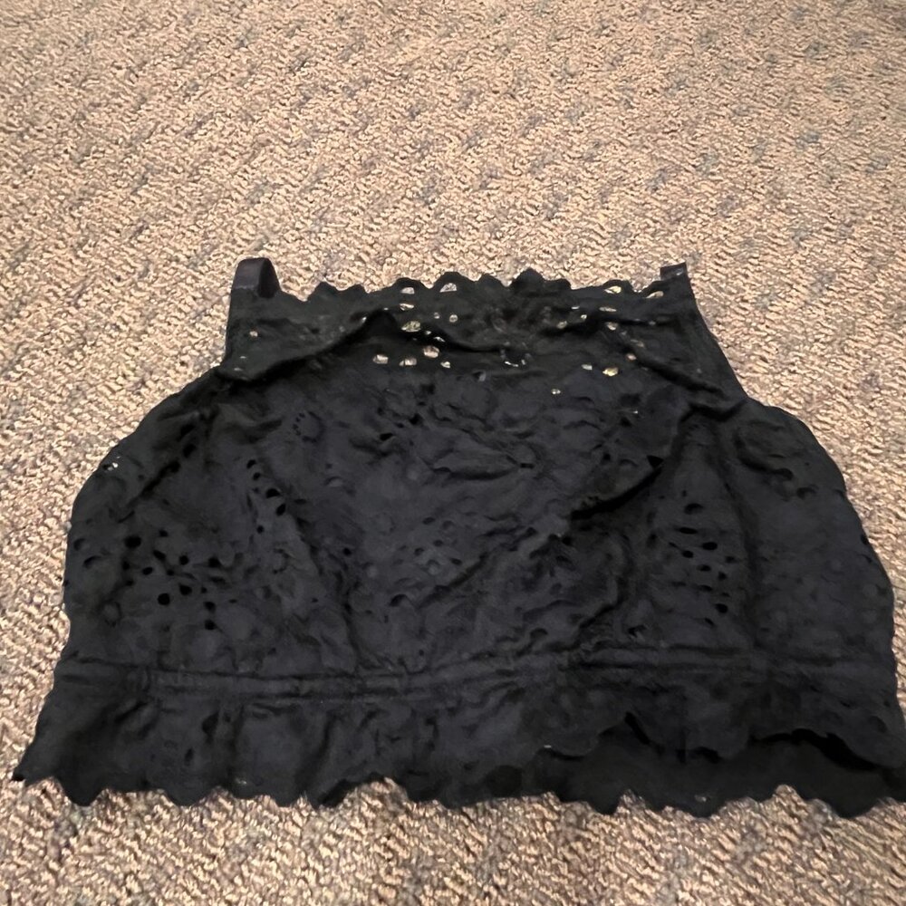 Black high-neck lace bralette